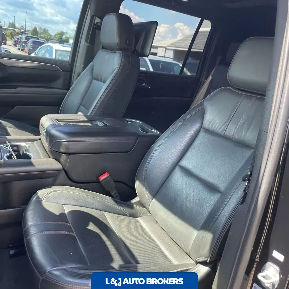 2021 Chevrolet Suburban RST