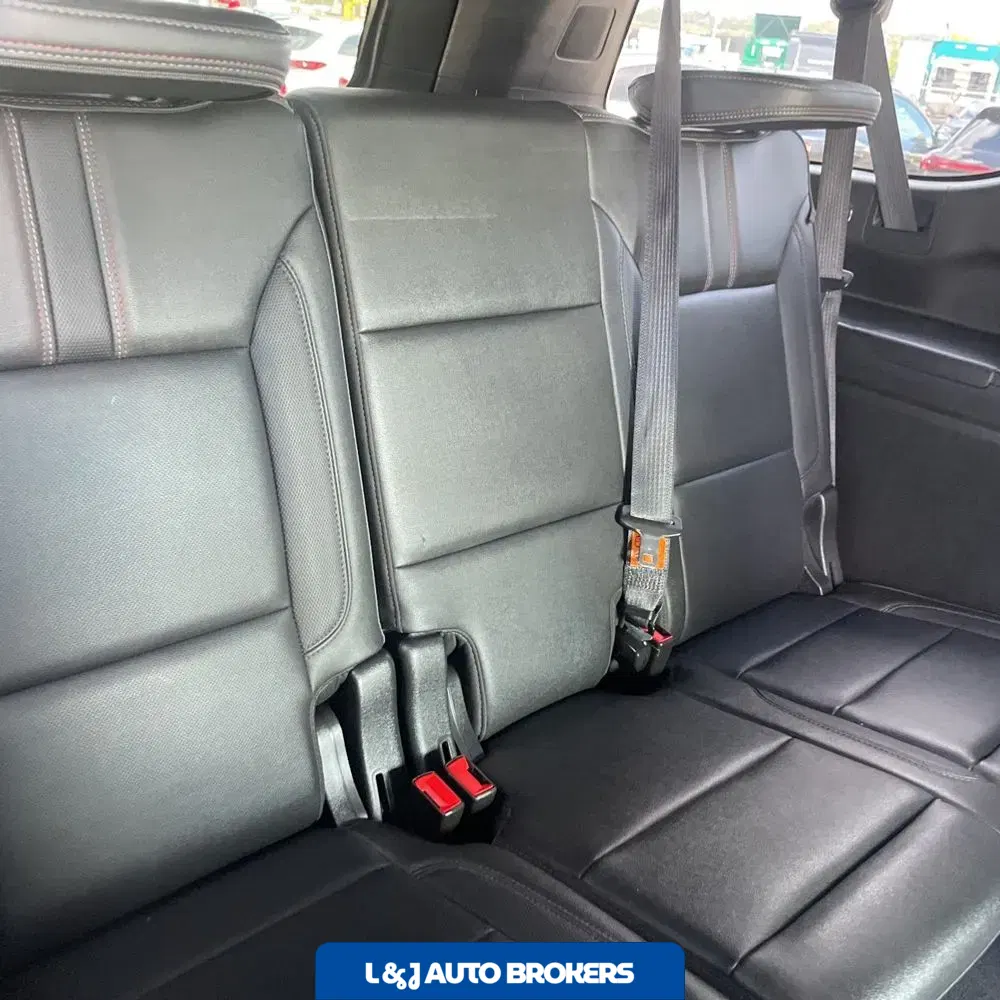 2021 Chevrolet Suburban RST