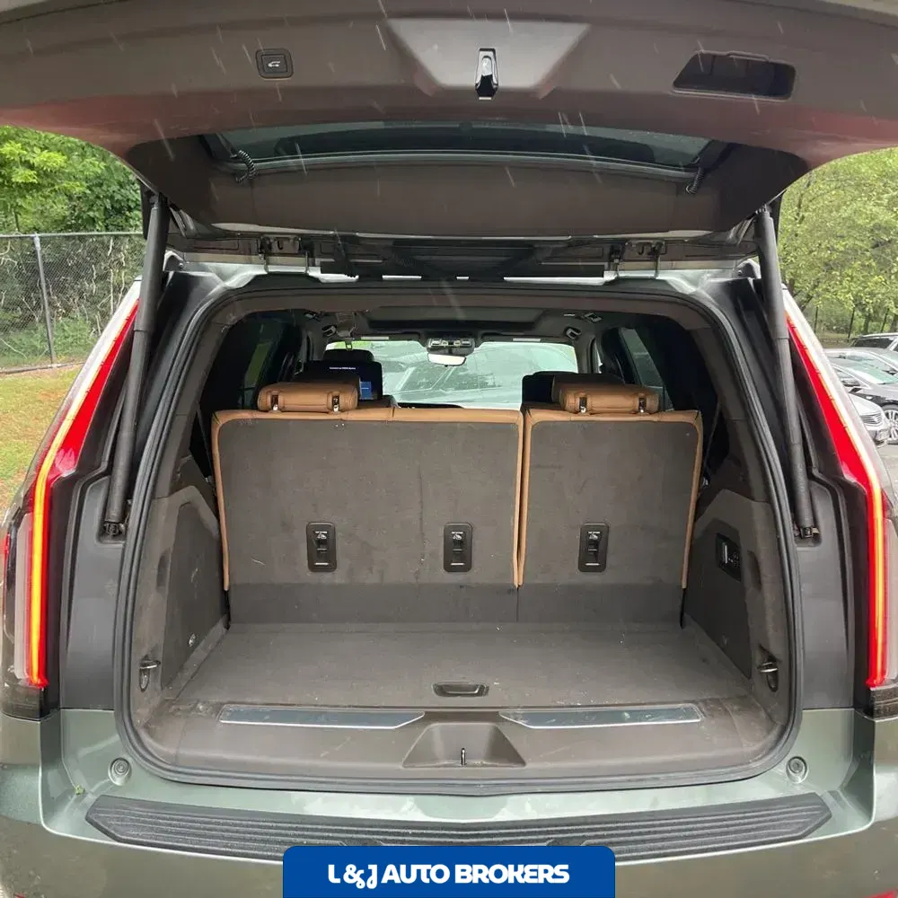 2023 Cadillac Escalade Premium Luxury