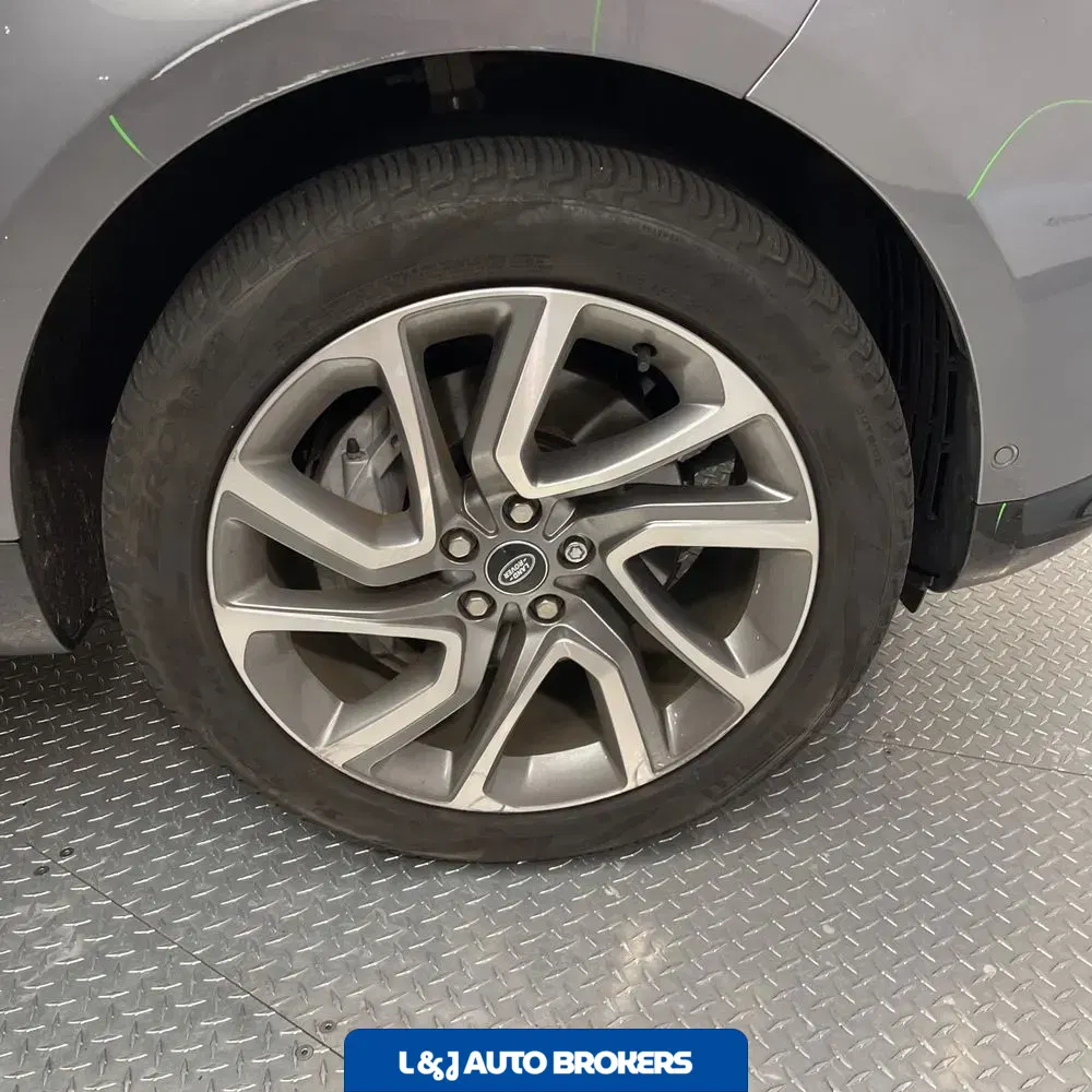 2022 Land Rover Range Rover Sport HSE Silver Edition