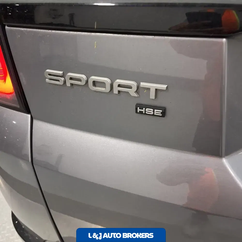2022 Land Rover Range Rover Sport HSE Silver Edition