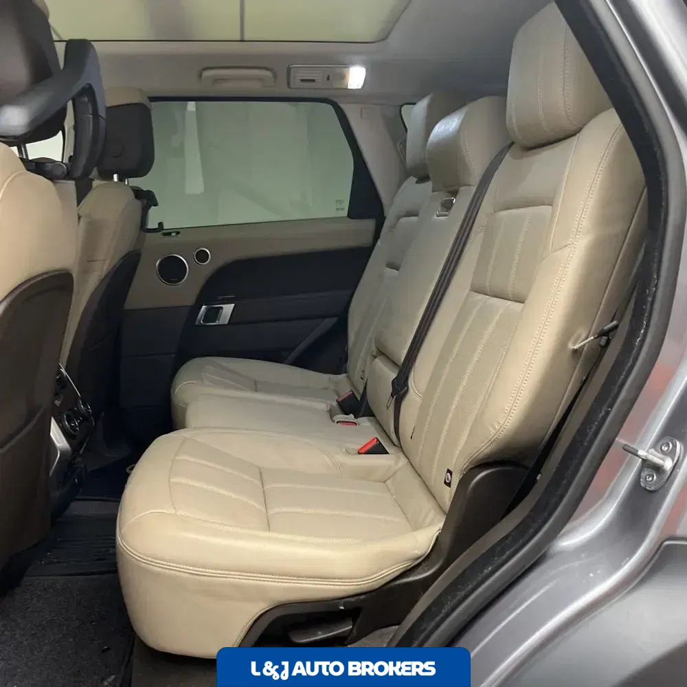 2022 Land Rover Range Rover Sport HSE Silver Edition
