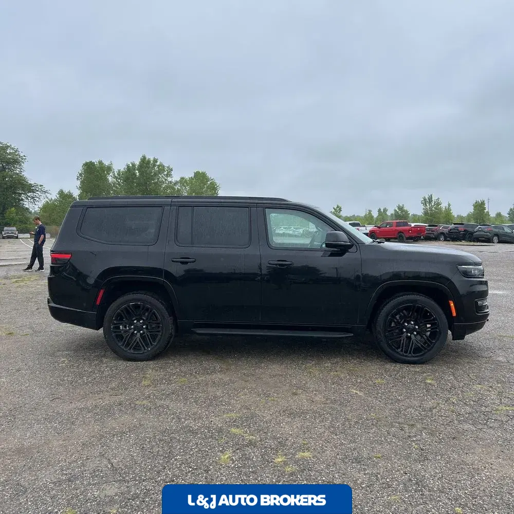 2023 Jeep Wagoneer Series II