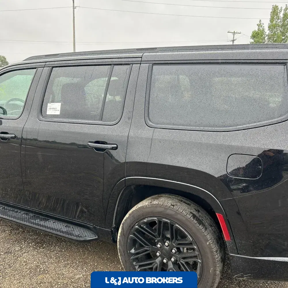 2023 Jeep Wagoneer Series II