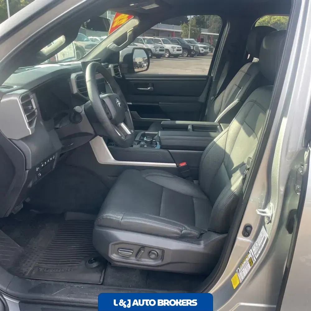 2025 Toyota Tundra Limited HV