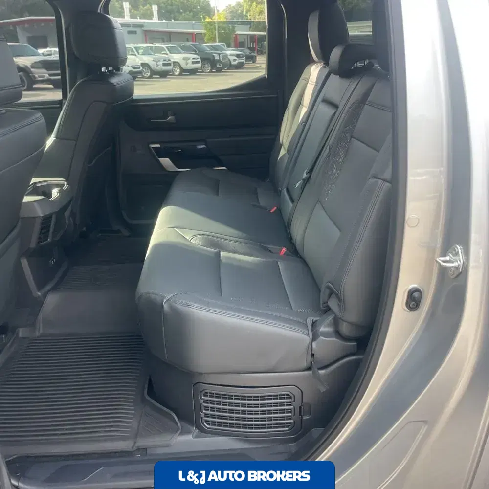 2025 Toyota Tundra Limited HV