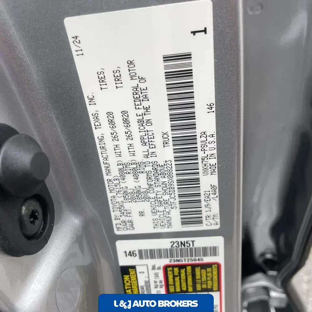 2025 Toyota Tundra Limited HV