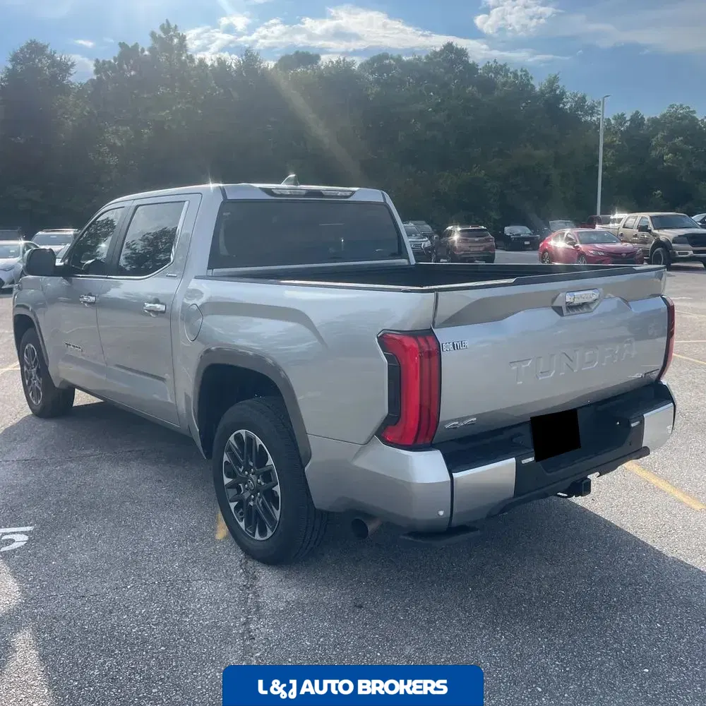 2025 Toyota Tundra Limited HV