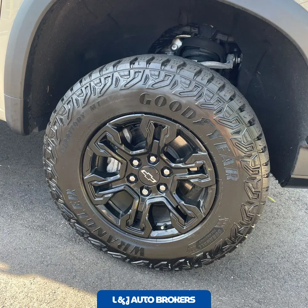 2023 Chevrolet Silverado 1500 ZR2