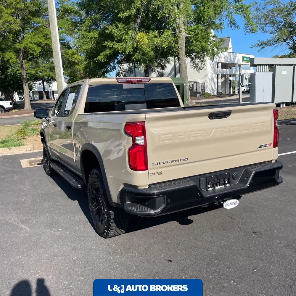2023 Chevrolet Silverado 1500 ZR2