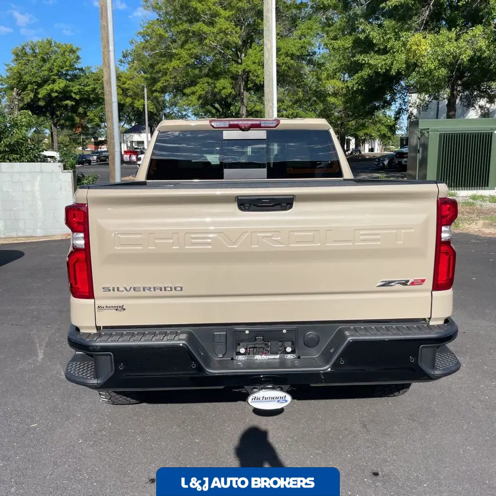 2023 Chevrolet Silverado 1500 ZR2