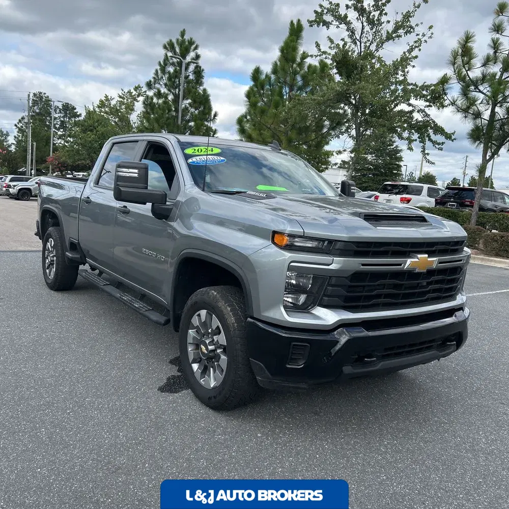 2024 Chevrolet Silverado 2500HD Custom