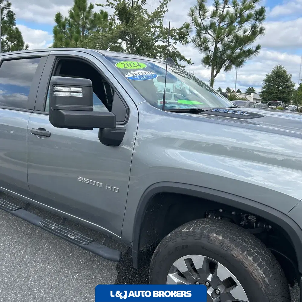 2024 Chevrolet Silverado 2500HD Custom