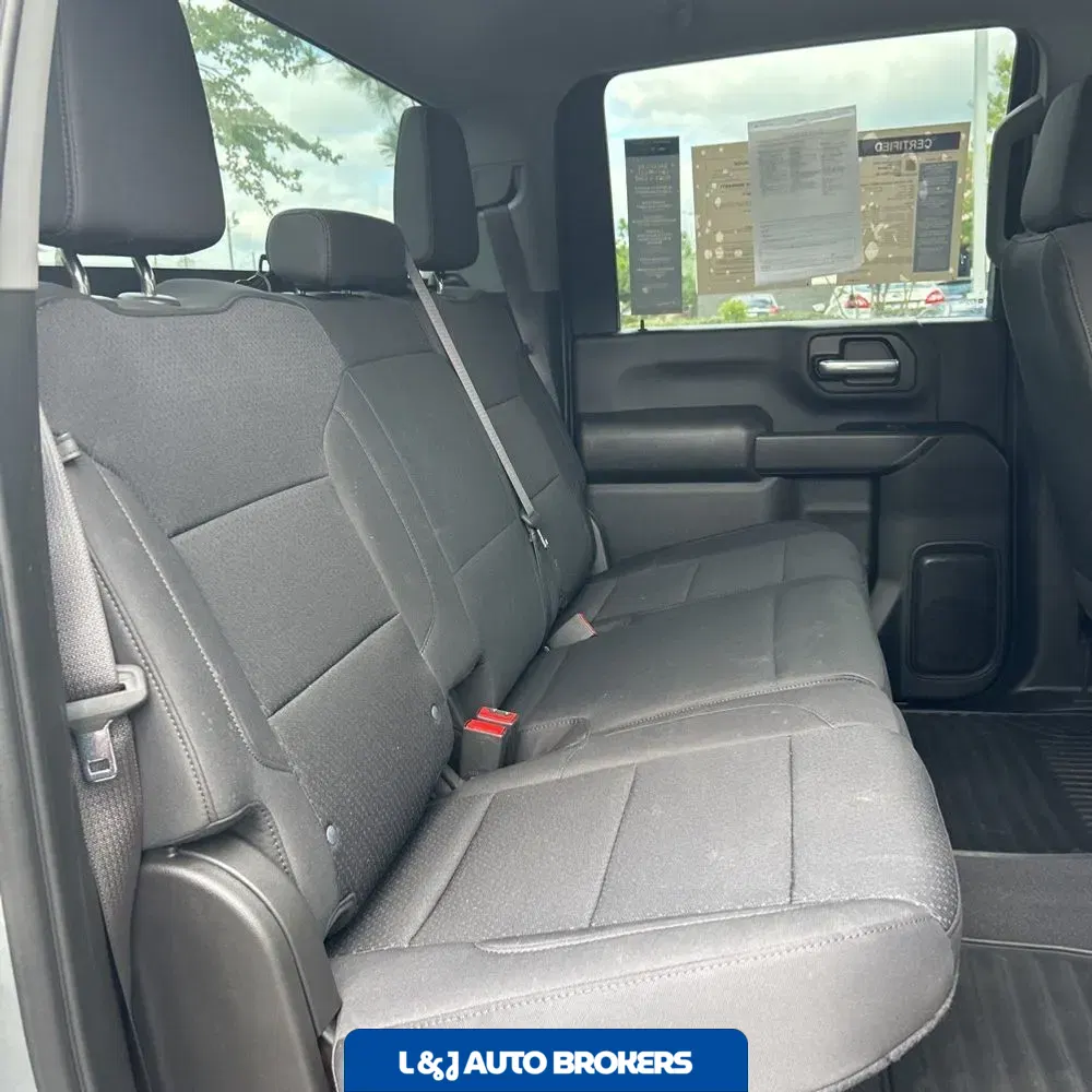 2024 Chevrolet Silverado 2500HD Custom