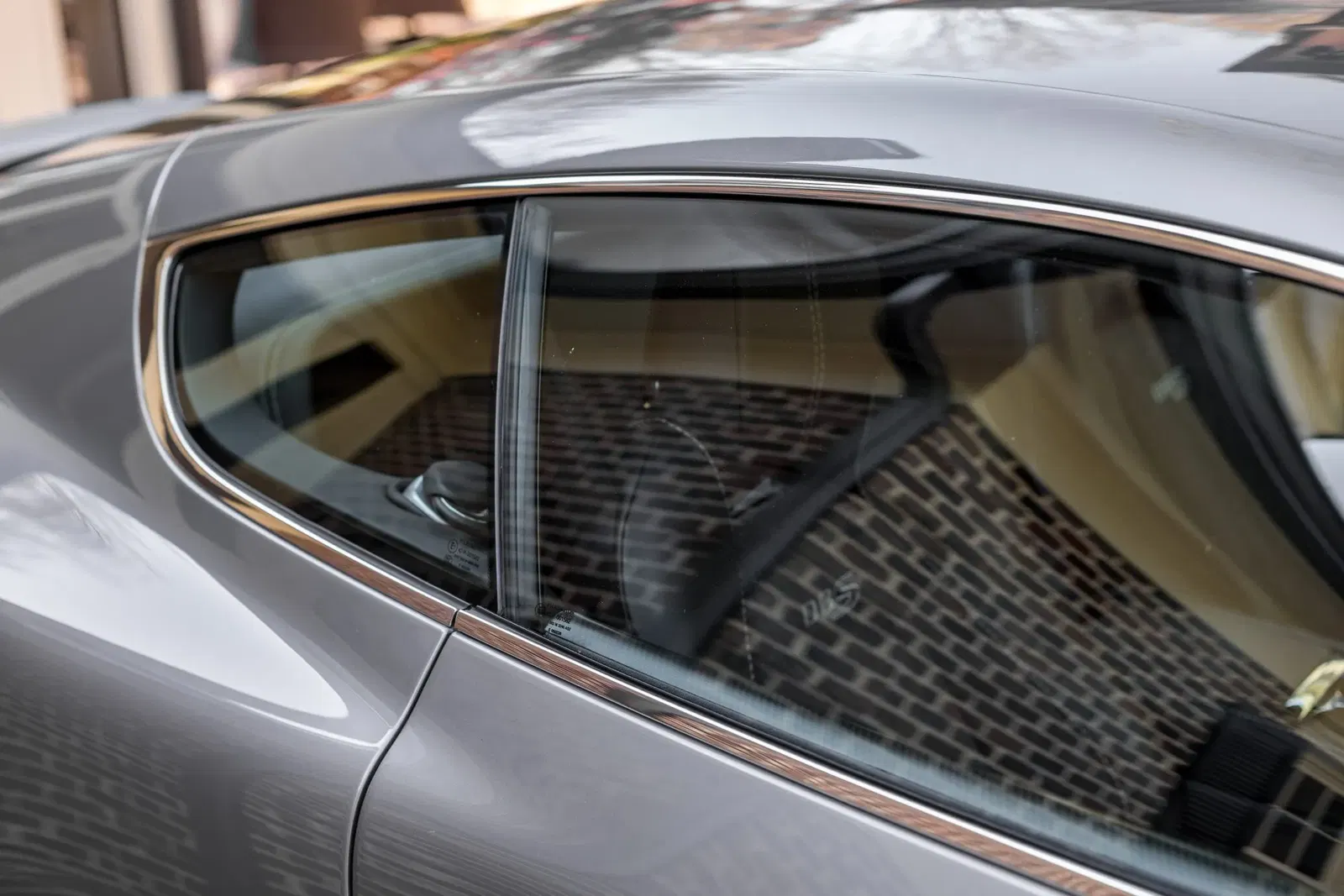 8k-Mile 2009 Aston Martin DBS 6-Speed