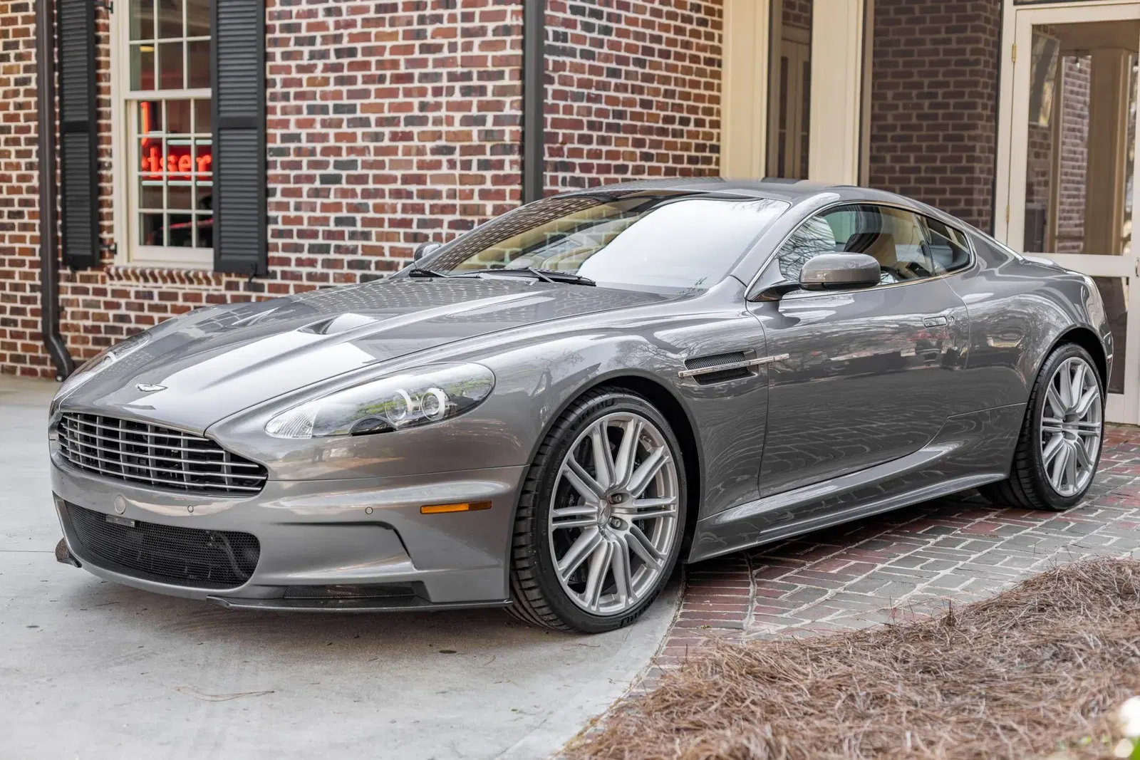 8k-Mile 2009 Aston Martin DBS 6-Speed