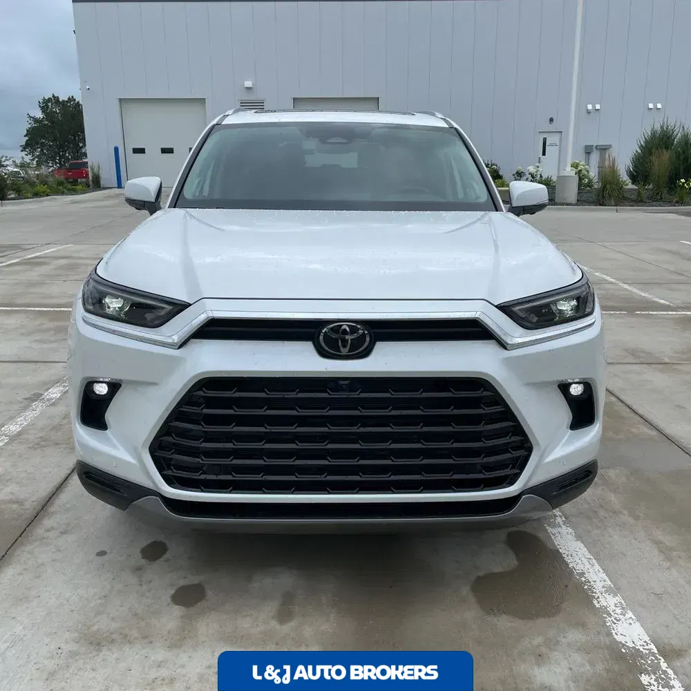 2025 Toyota Grand Highlander Platinum