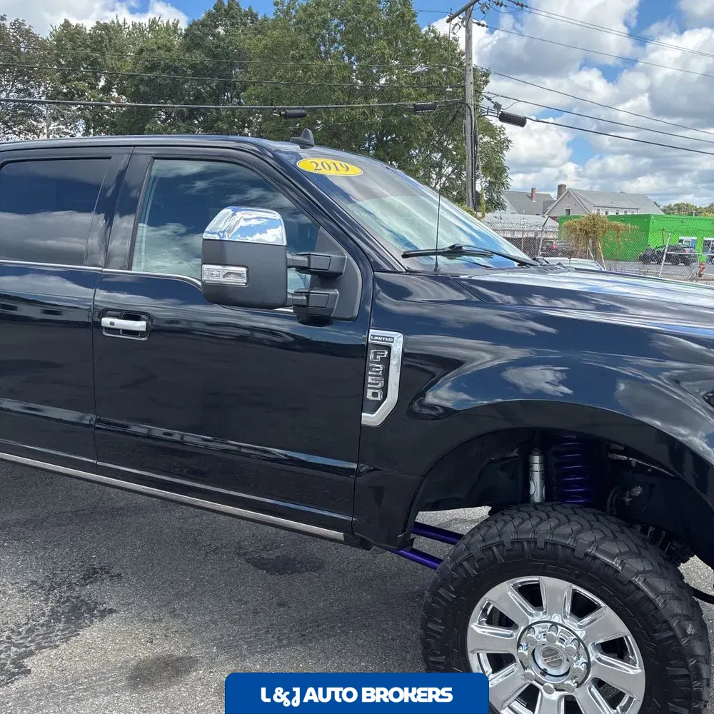 2019 Ford F-350 Super Duty Limited