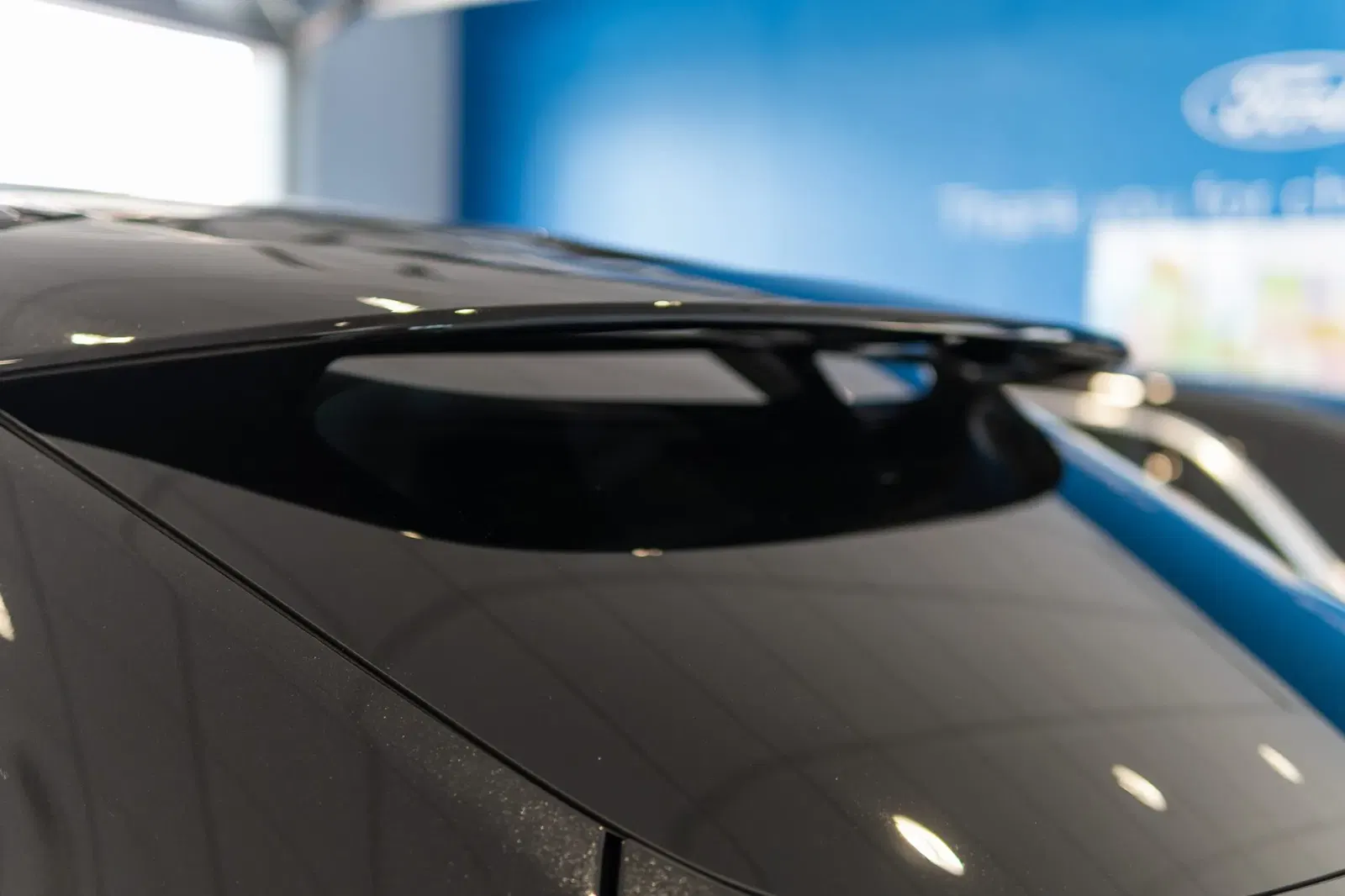 2021 Aston Martin DBX