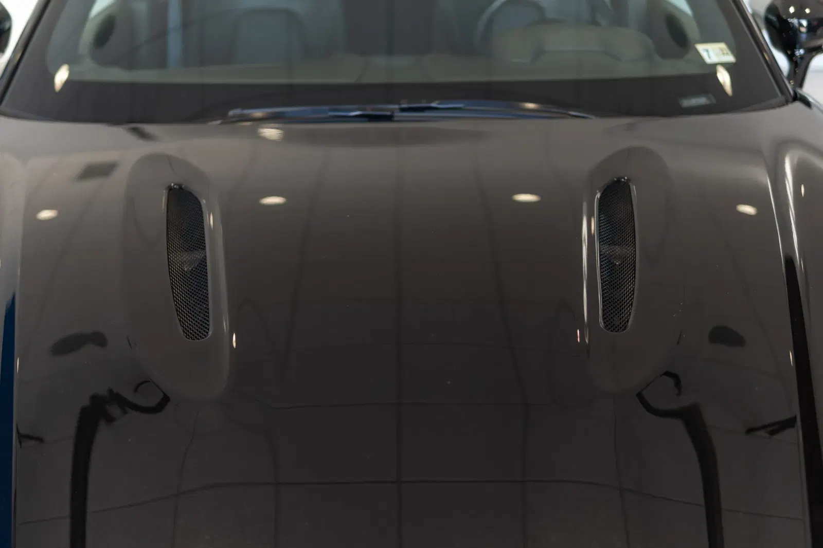 2021 Aston Martin DBX