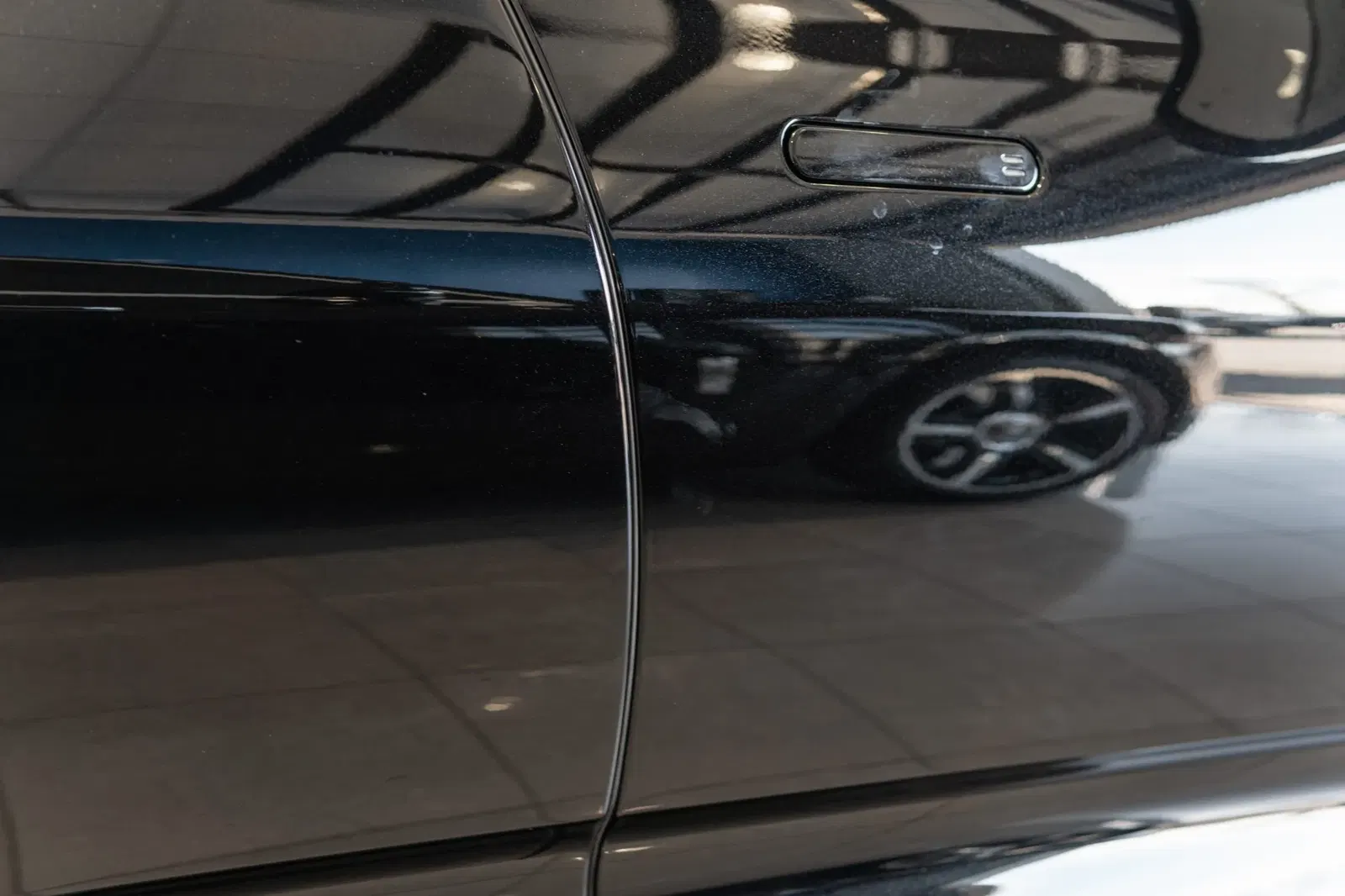 2021 Aston Martin DBX