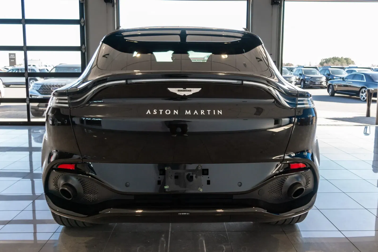 2021 Aston Martin DBX