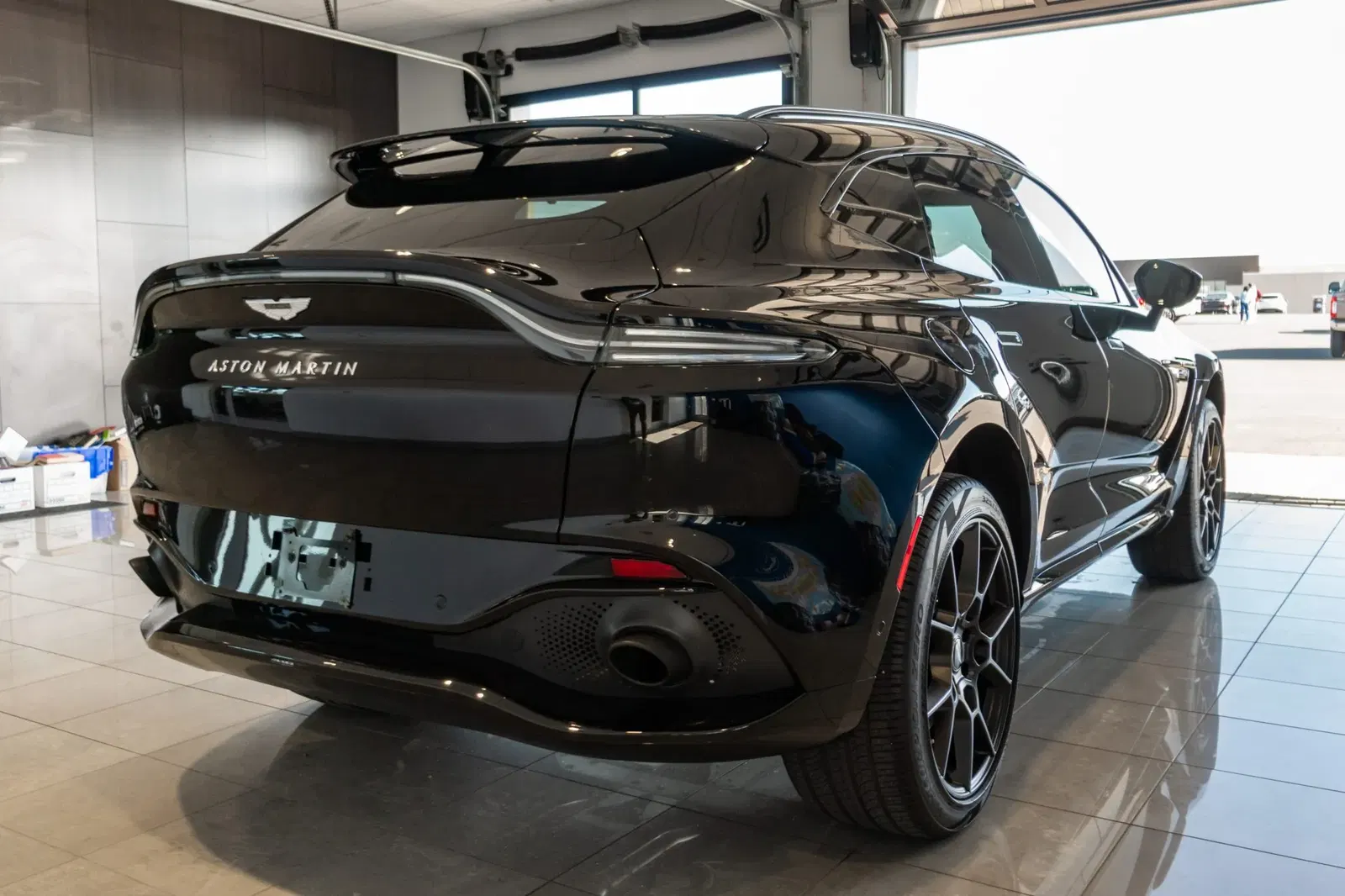 2021 Aston Martin DBX