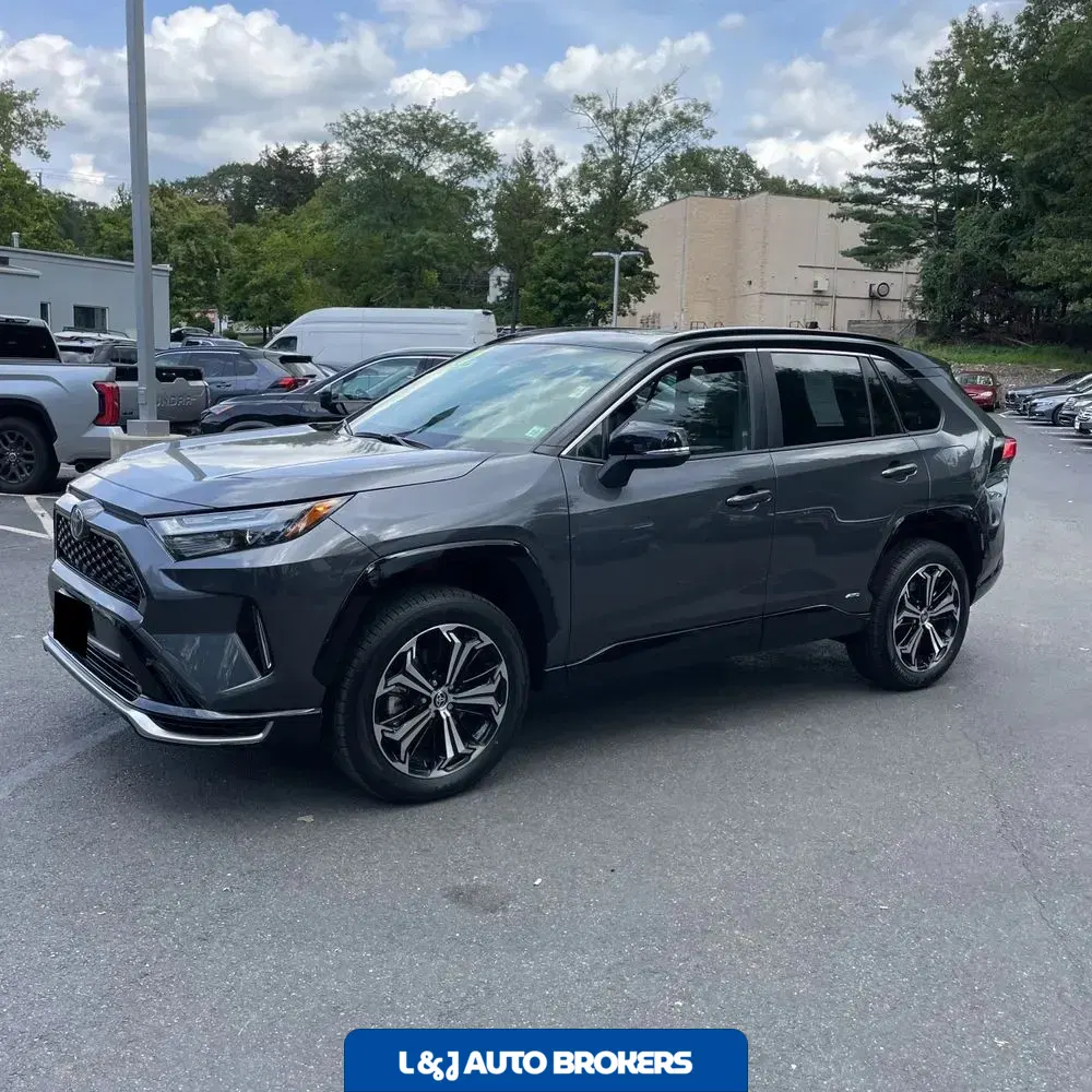 2025 Toyota RAV4 Plug-in Hybrid XSE