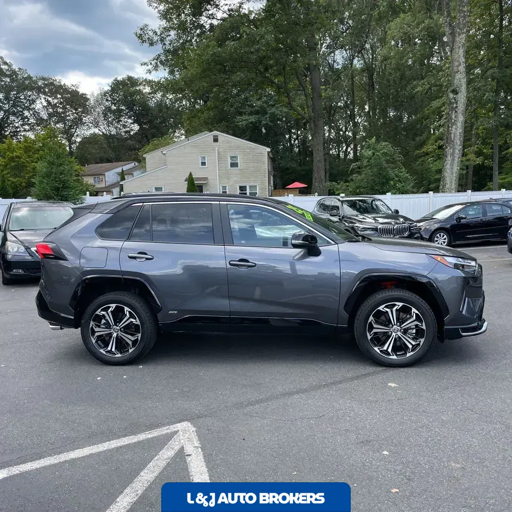 2025 Toyota RAV4 Plug-in Hybrid XSE