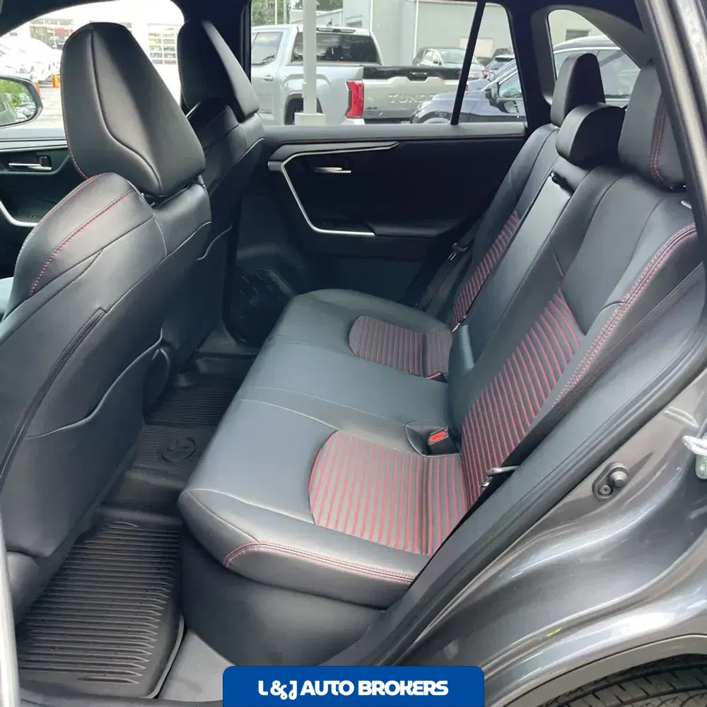 2025 Toyota RAV4 Plug-in Hybrid XSE