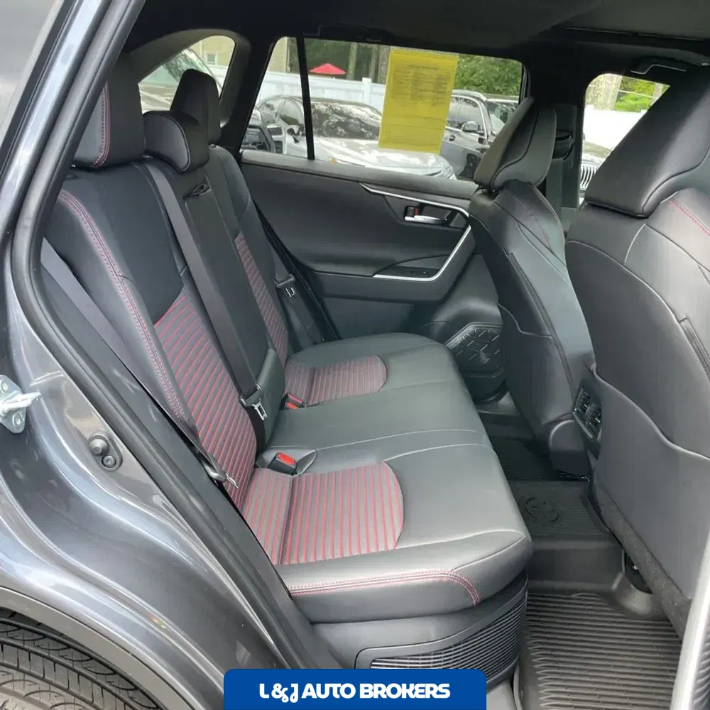 2025 Toyota RAV4 Plug-in Hybrid XSE