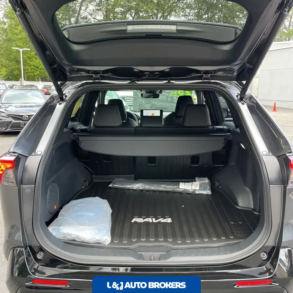 2025 Toyota RAV4 Plug-in Hybrid XSE