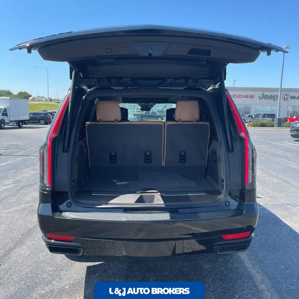 2021 Cadillac Escalade Sport