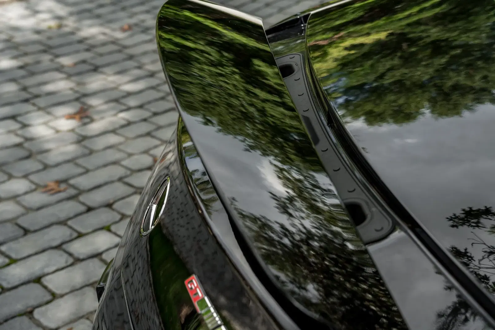 3,400-Mile 2013 Mercedes-Benz SLS AMG GT Coupe