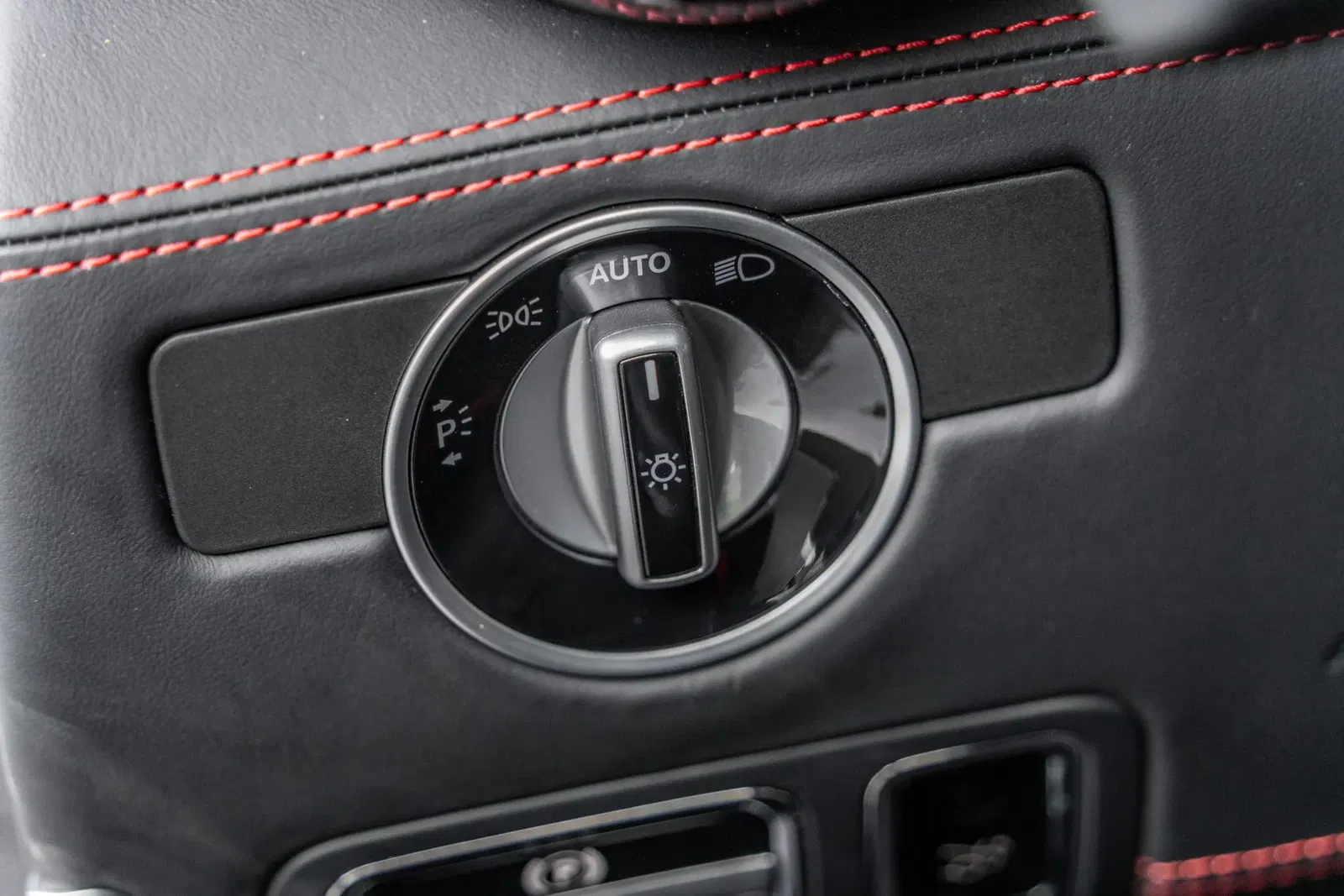 3,400-Mile 2013 Mercedes-Benz SLS AMG GT Coupe