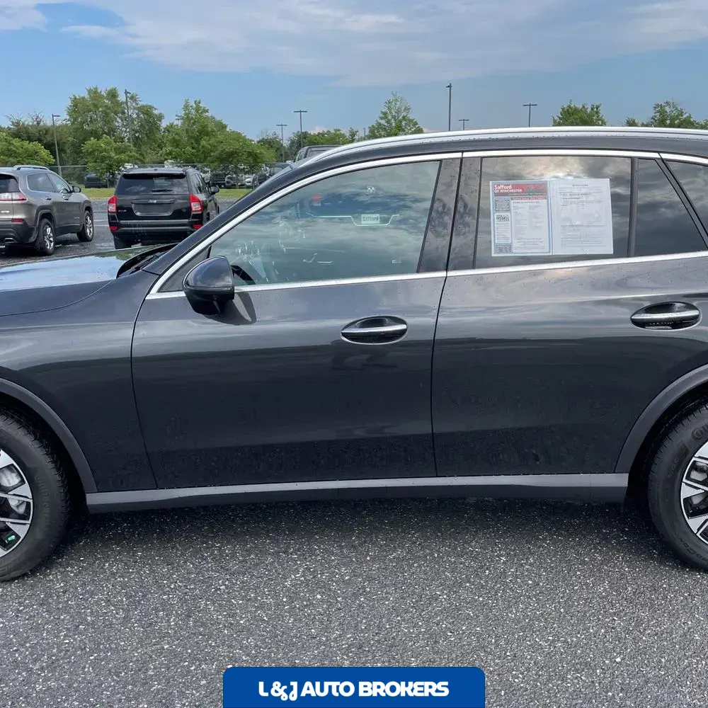 2025 Mercedes-Benz GLC GLC 350e 4MATIC