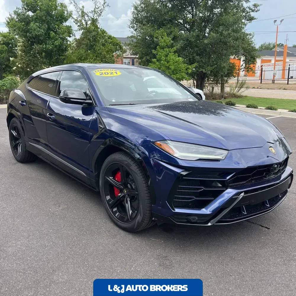 2021 Lamborghini Urus Base