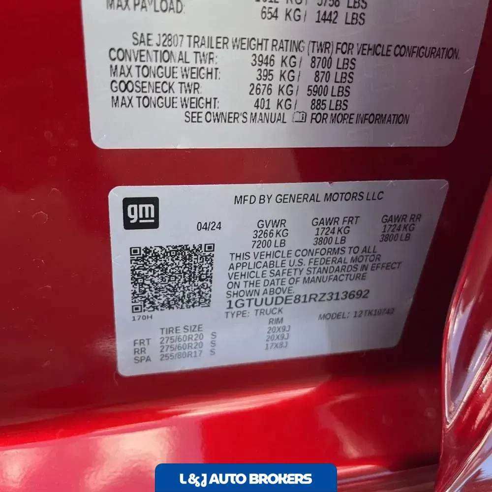 2024 GMC Sierra 1500 SLT