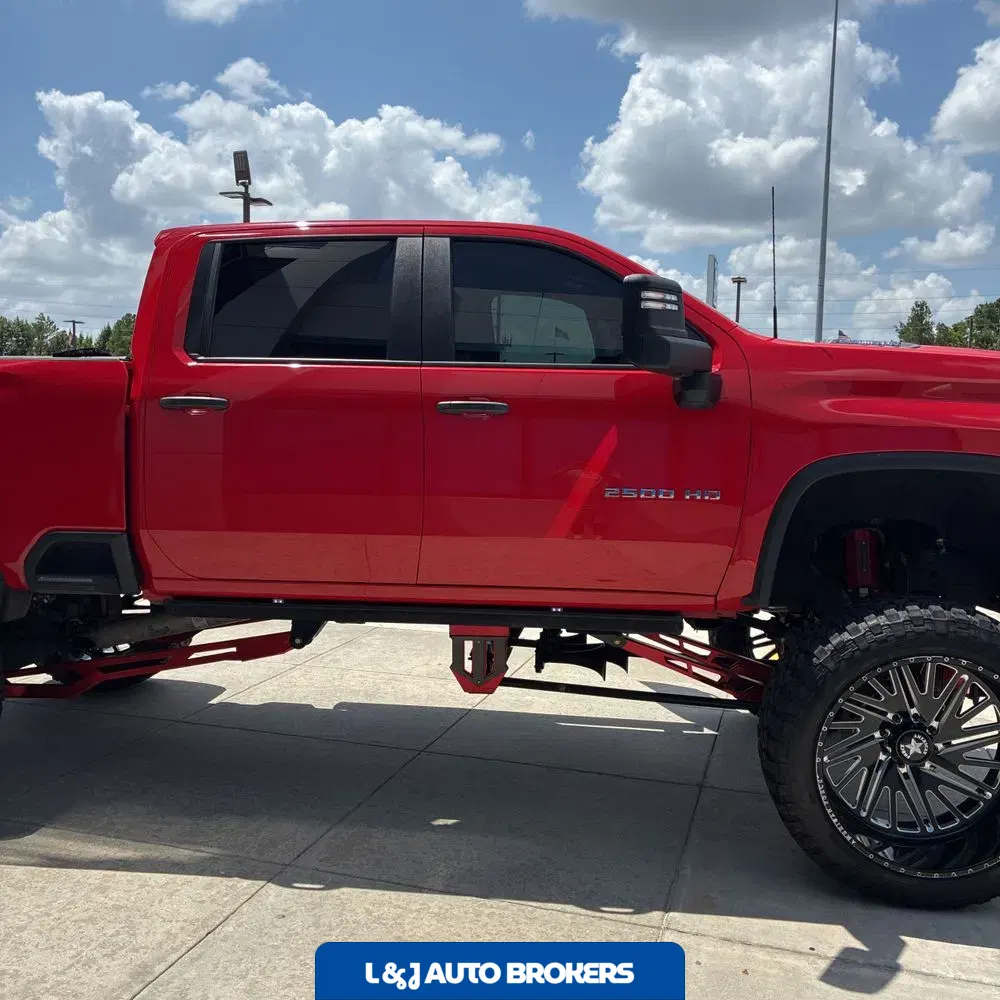 2022 Chevrolet Silverado 2500HD Custom