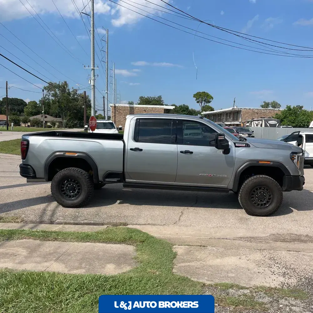 2024 GMC Sierra 2500HD AT4X