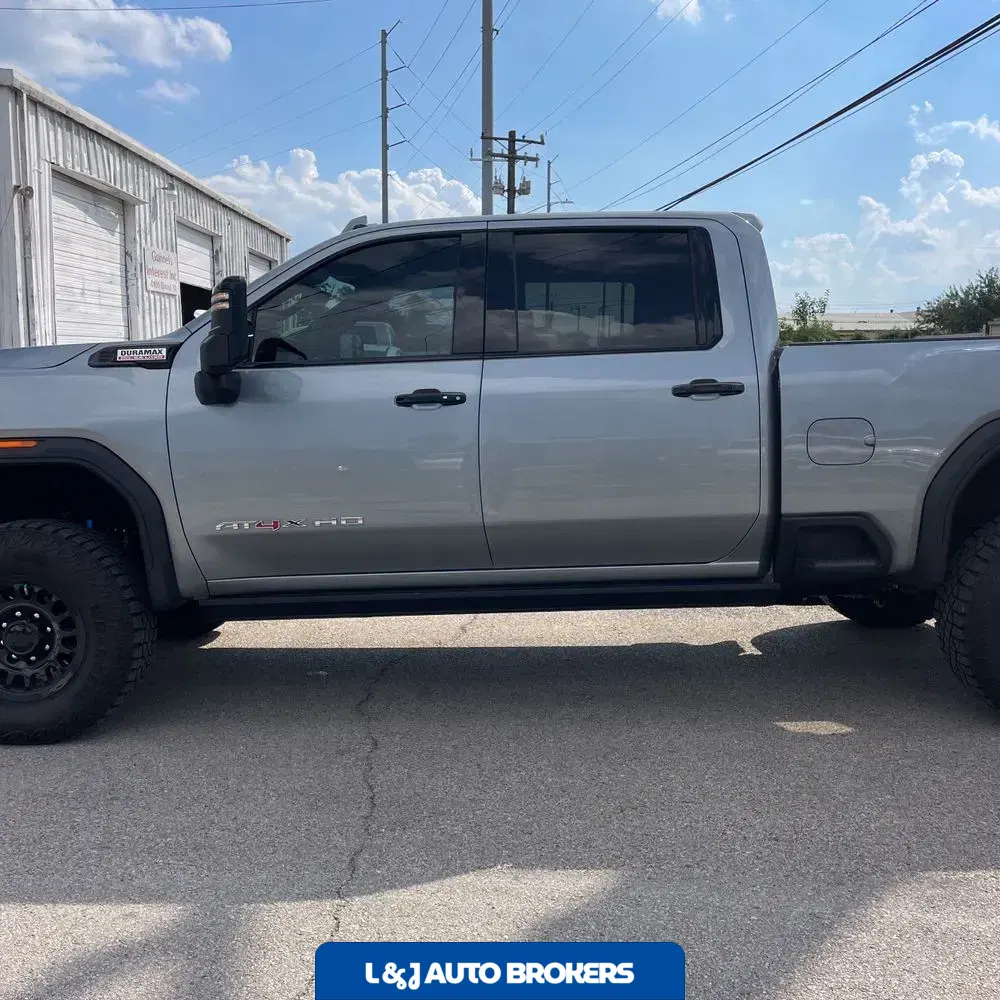 2024 GMC Sierra 2500HD AT4X