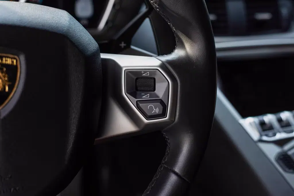 2015 Lamborghini Aventador Roadster