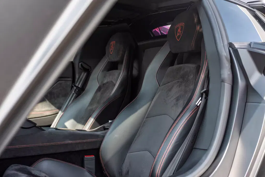2015 Lamborghini Aventador Roadster