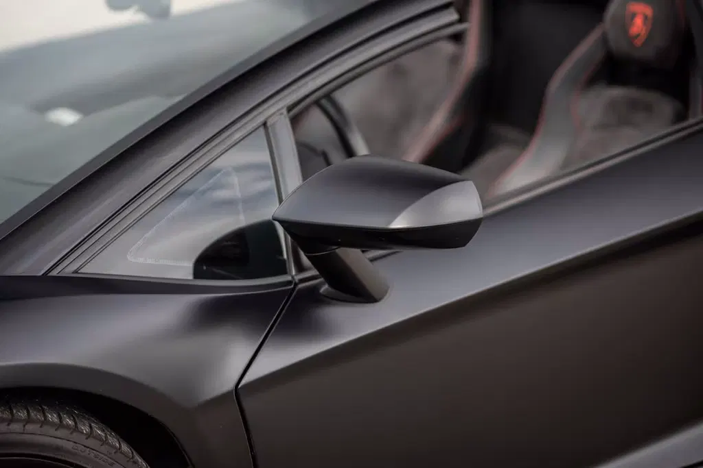 2015 Lamborghini Aventador Roadster