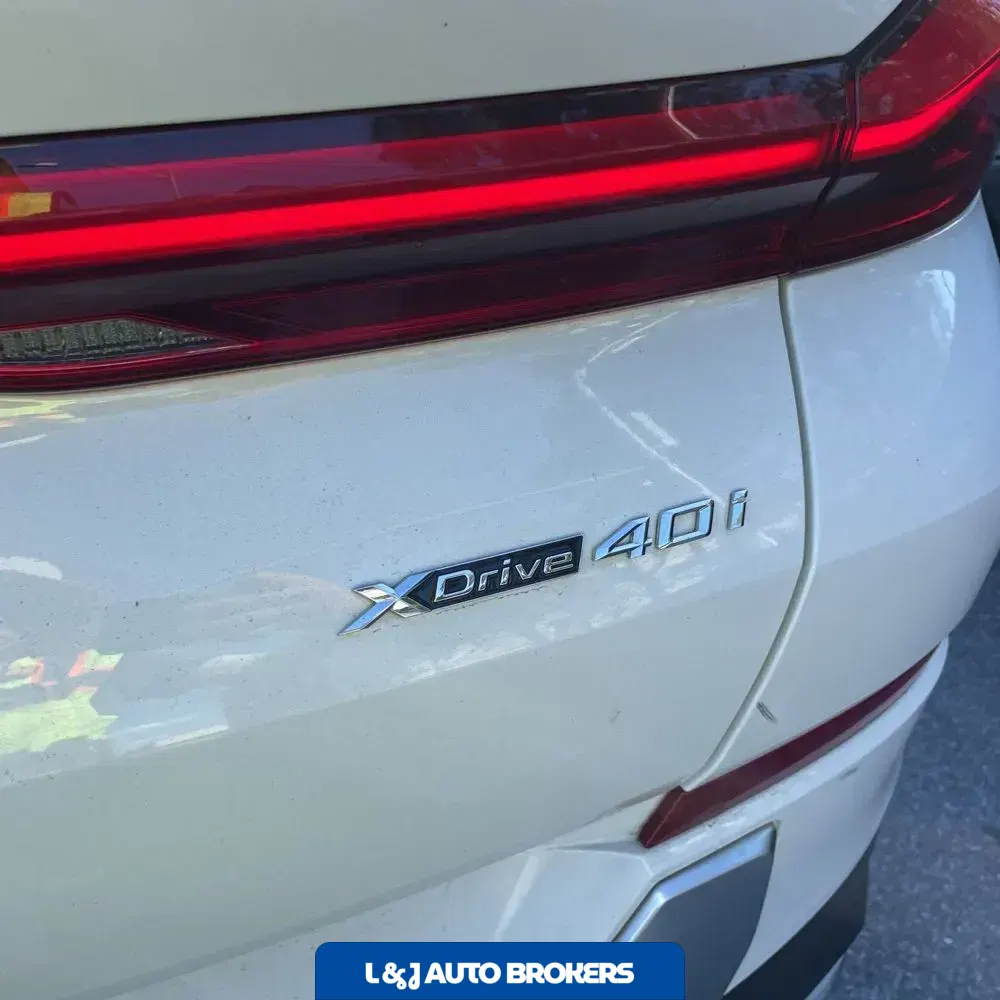 2023 BMW X6 XDrive40i