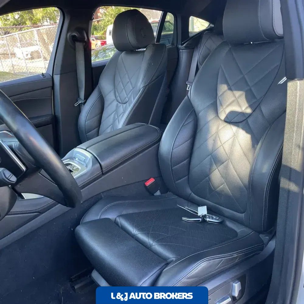2023 BMW X6 XDrive40i