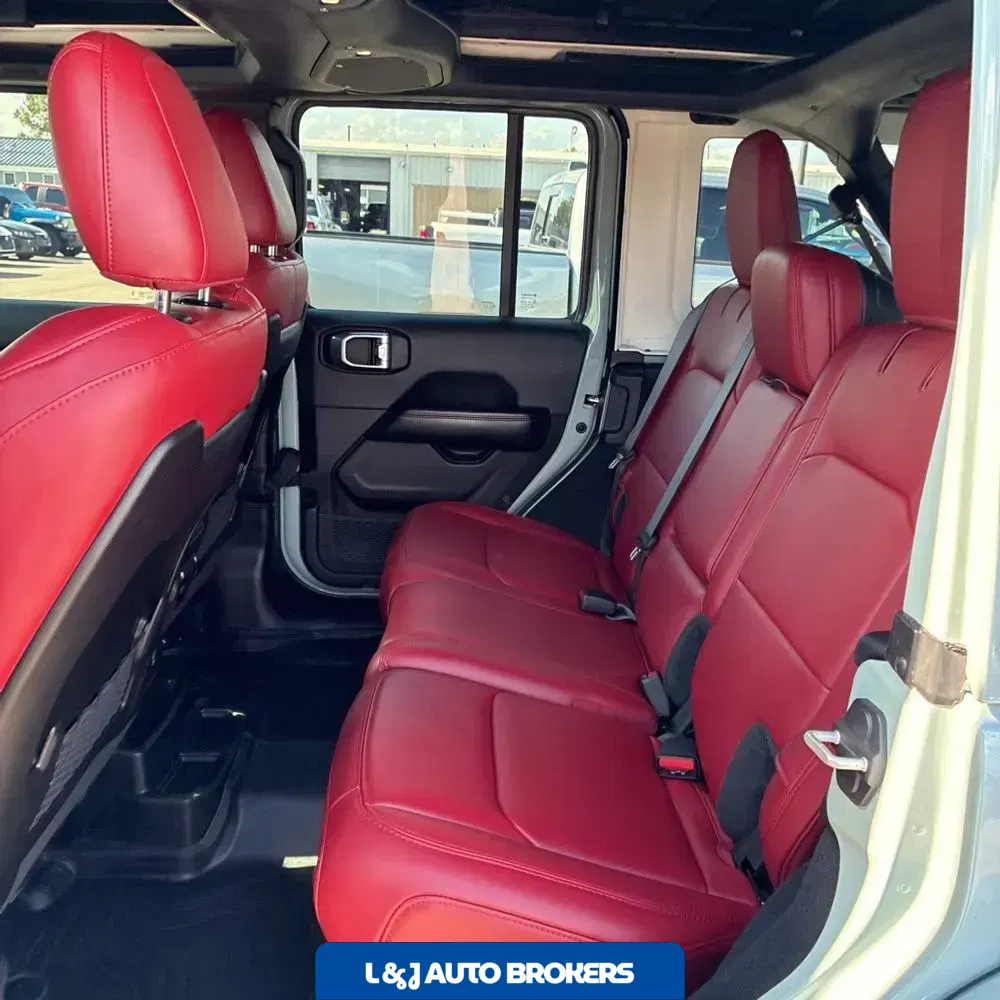 2024 Jeep Wrangler Rubicon 392
