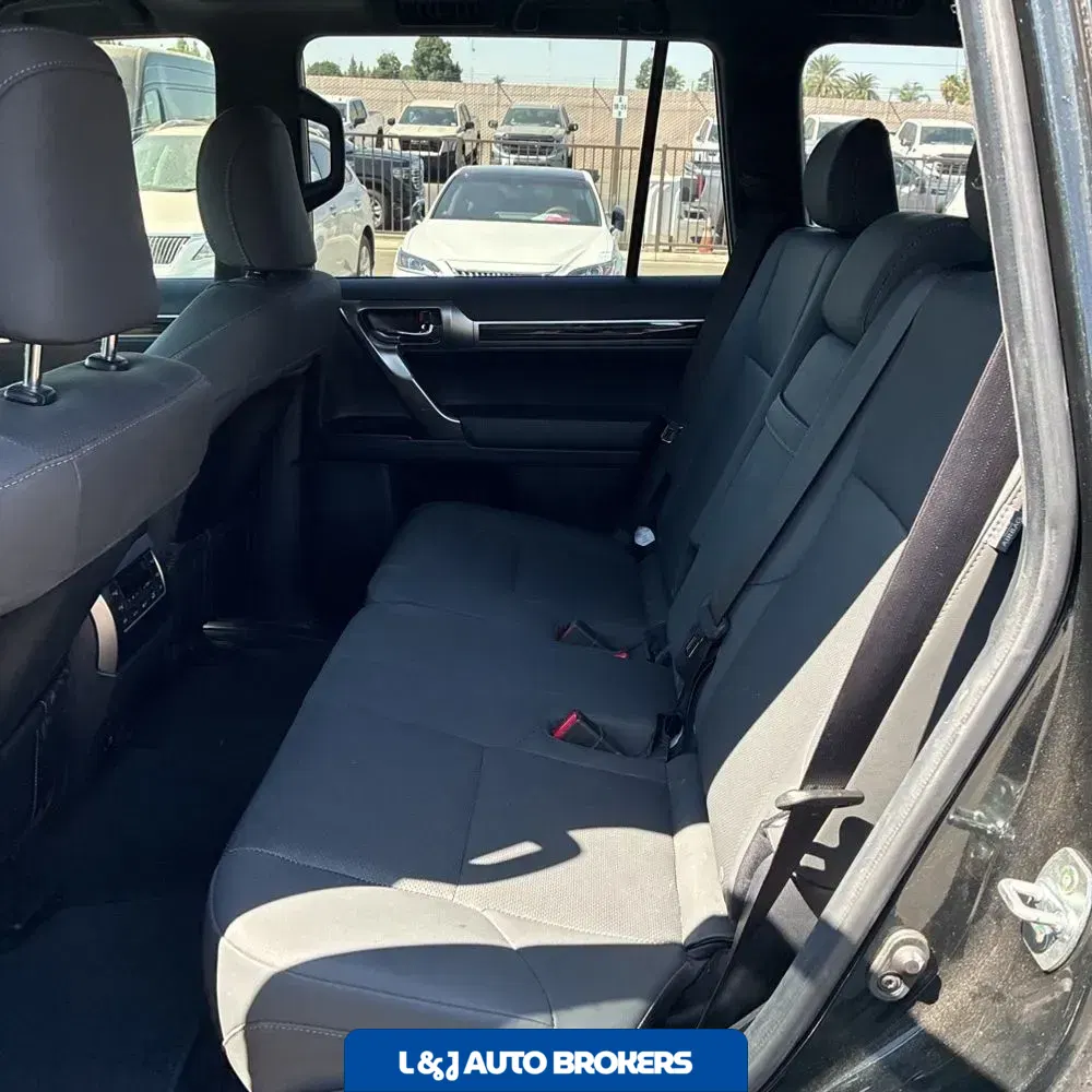 2023 Lexus GX 460 Base
