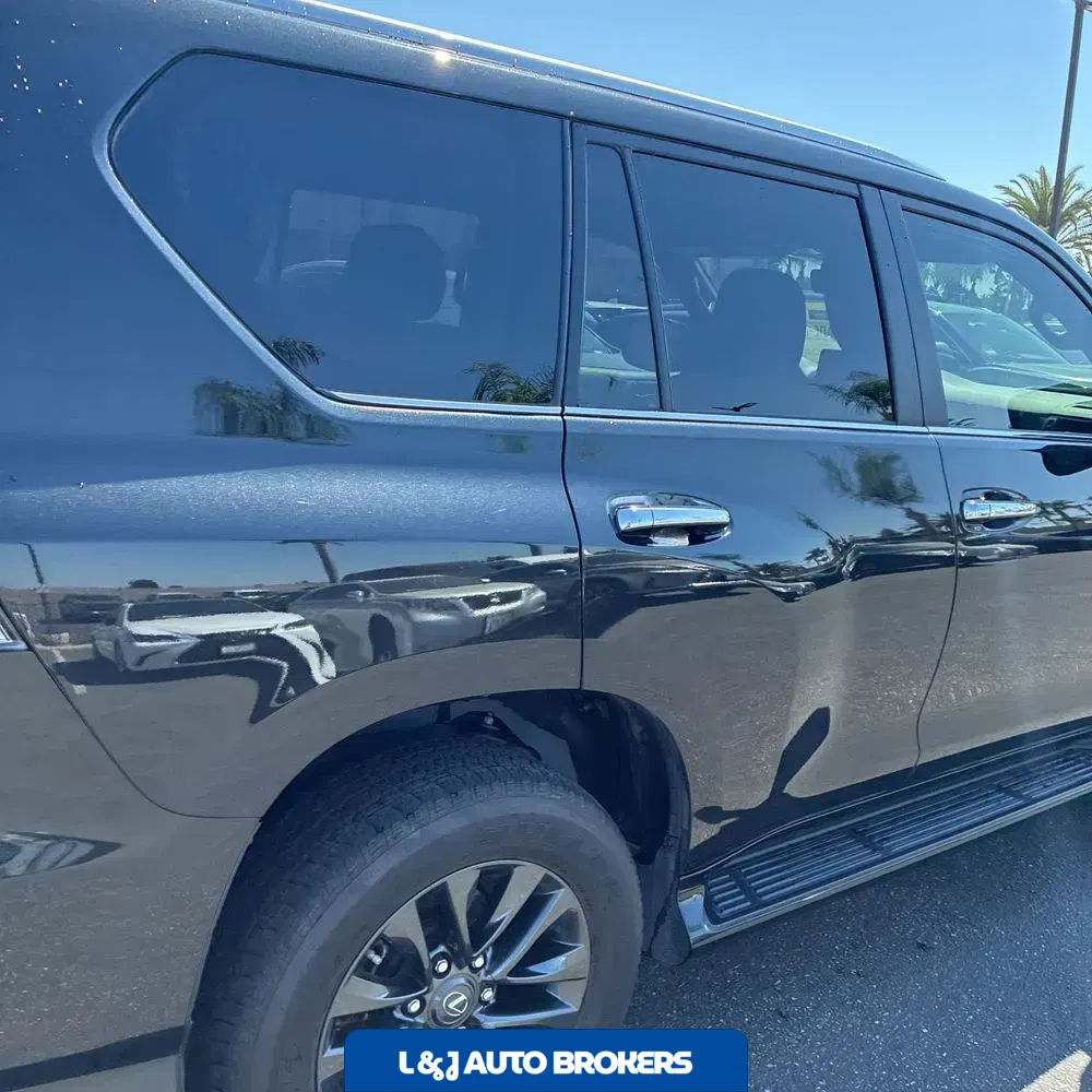 2023 Lexus GX 460 Base