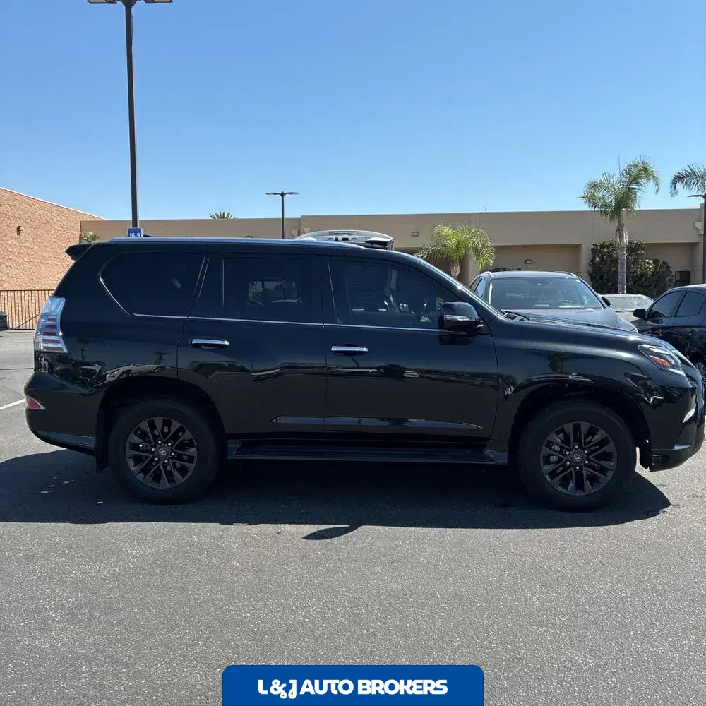 2023 Lexus GX 460 Base